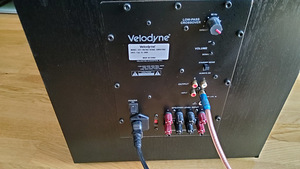 VELODYNE CHT-10Q aktiivne subwoofer (4 foto / 5)