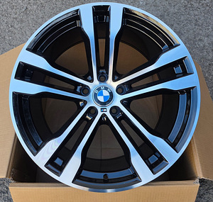 R20 BMW 5x120 x5 x6 f15 f16 e70 e71 e53 468M - uus komplekt (1 foto / 5)