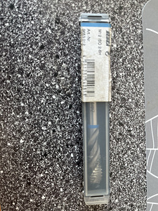 Метчик винтовой M12 (3 фото из 3)