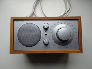 Tivoli Audio Model One (1 фото из 1)