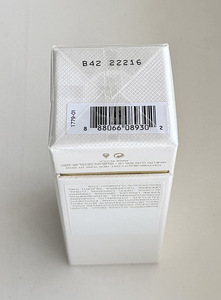 Tom Ford White Suede EDP (50ml / 100ml) (8 foto / 8)