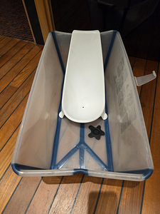 Stokke kokkupandav beebivanni komplekt (1 foto / 2)