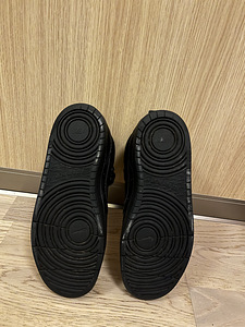 Nike tossud s.40 (3 foto / 5)