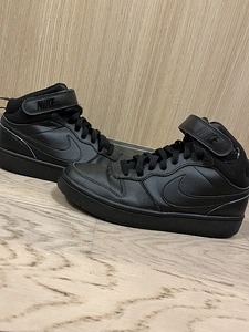 Nike tossud s.40 (5 foto / 5)