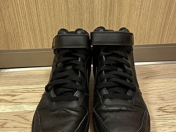 Кроссовки Nike р.40