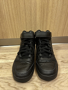 Nike tossud s.40 (1 foto / 5)