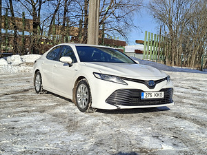 Toyota rent (3 foto / 4)