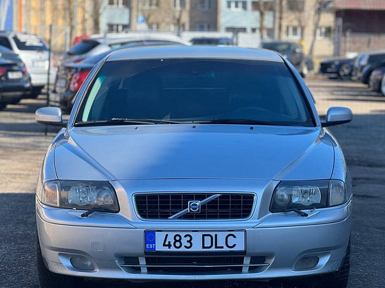 VOLVO S80