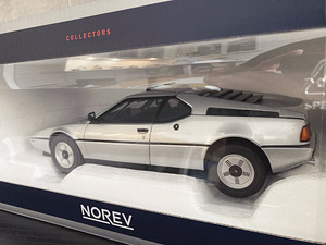Модель автомобиля BMW E26 M1 1980 1:18 (3 фото из 6)