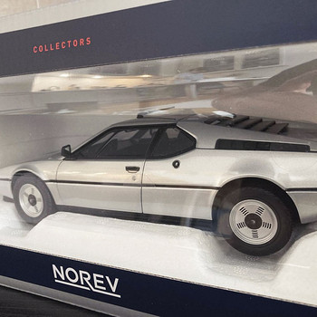 Модель автомобиля BMW E26 M1 1980 1:18