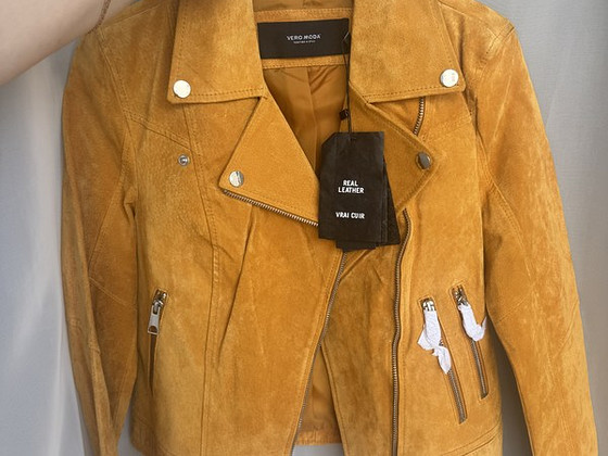 Новая куртка Vero Moda