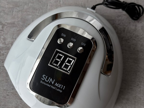 UV LED lamp