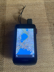 Garmin Montana 700i (1 foto / 8)