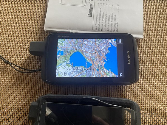 Garmin Montana 700i