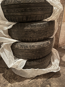 Nokian 215/60/R17 (1 фото из 3)