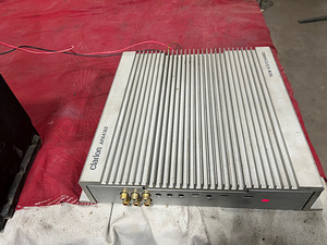 Clarion APA4160 (5 foto / 5)
