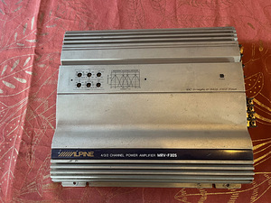 Alpine MRV-F305 (1 фото из 5)