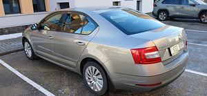 SKODA OCTAVIA 2018 (10 foto / 15)