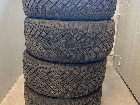 Continental VikingContact 7, 245/45 R18 — DOT 3921 (6-7 мм)
