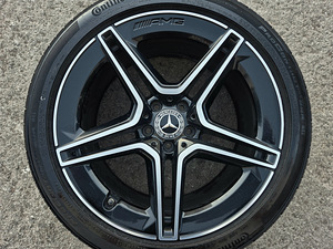 R19 GLC CLS AMG originaal erilaiused 5x112 (1 foto / 5)