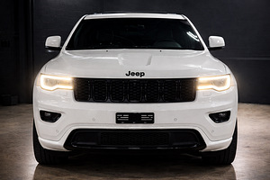 Jeep Grand Cherokee 3.0 d (1 foto / 8)