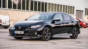 Honda Civic Navi Sensing 1.6 88kW (2 foto / 15)