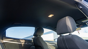 Honda Civic Navi Sensing 1.6 88kW (12 foto / 15)
