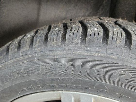 Диски с резиной 205/55/R16