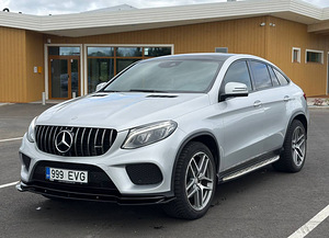 MERCEDES-BENZ GLE 350 D 4MATIC (4 foto / 10)