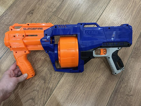 Nerf 5 пистолетов
