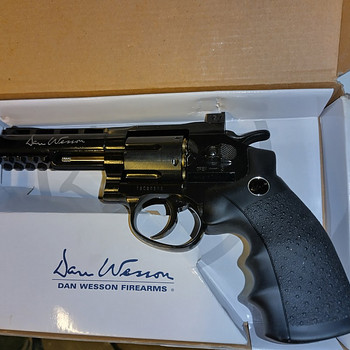 4,5 co2 Dan wesson