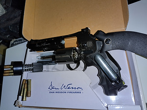 4,5 co2 Dan wesson (3 foto / 3)