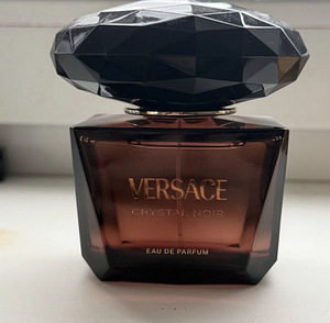 Versace Crystal Noir (1 фото из 2)
