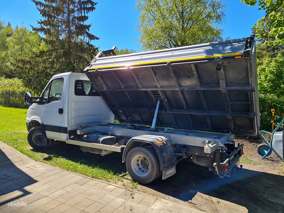 Lahtiste kaupade vedu, väike kallur kuni 4 t.