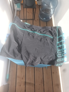 Joss peldbikses s46 zēniem (2 foto no 3)