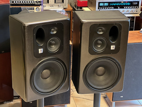 JBL LSR-32 Studio Monitor / Made in USA