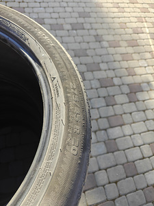 Шины 275/45 R20 Michelin (3 фото из 5)
