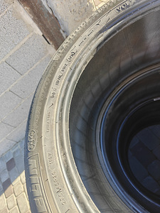 Шины 275/45 R20 Michelin (4 фото из 5)