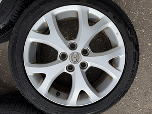 17" оригинальные диски Mazda 5x114,3 + летние шины 205/50/17 (4 фото из 8)