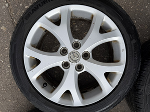 17" оригинальные диски Mazda 5x114,3 + летние шины 205/50/17 (6 фото из 8)