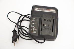 Einhell Charger 3a (2 foto / 2)