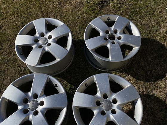 Audi R16 veljed