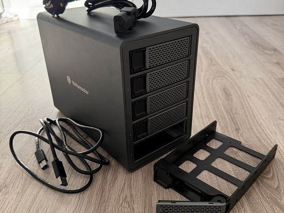 USB Kettakast Yottamaster 5bay RAID external drive enclosure