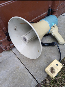 Elektromegafon M25SMN (1 foto / 3)