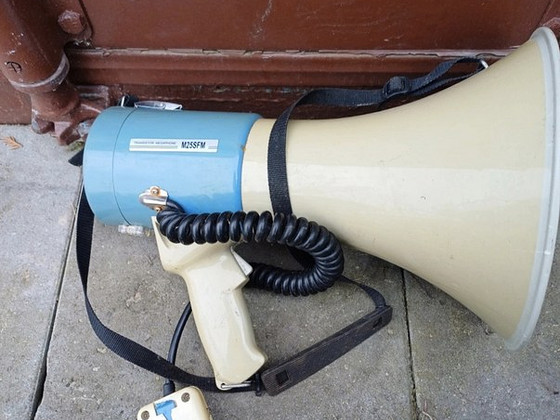 Elektromegafon M25SMN