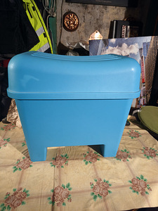 Plastikust kast - tool (1 foto / 10)