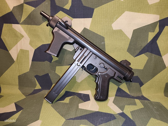 Beretta m12