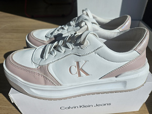 Кеды Calvin Klein, размер 37 (6 фото из 7)