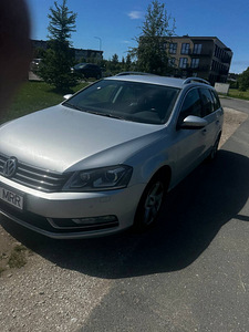 Volkswagen Passat 1.4 2014 (1 foto / 11)