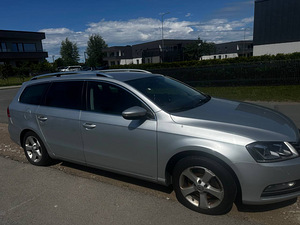 Volkswagen Passat 1.4 2014 (6 foto / 11)